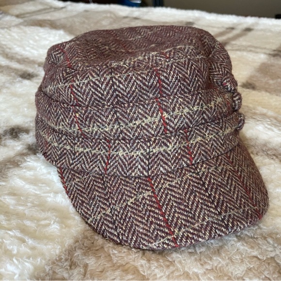 Woollen News Boy Cap - Picture 1 of 4